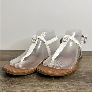 Circus by Sam Edelman “Cayden” White Thong Sandals Ankle Strap Gold Logo 8.5